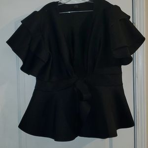 Ruffle short sleeve jacket